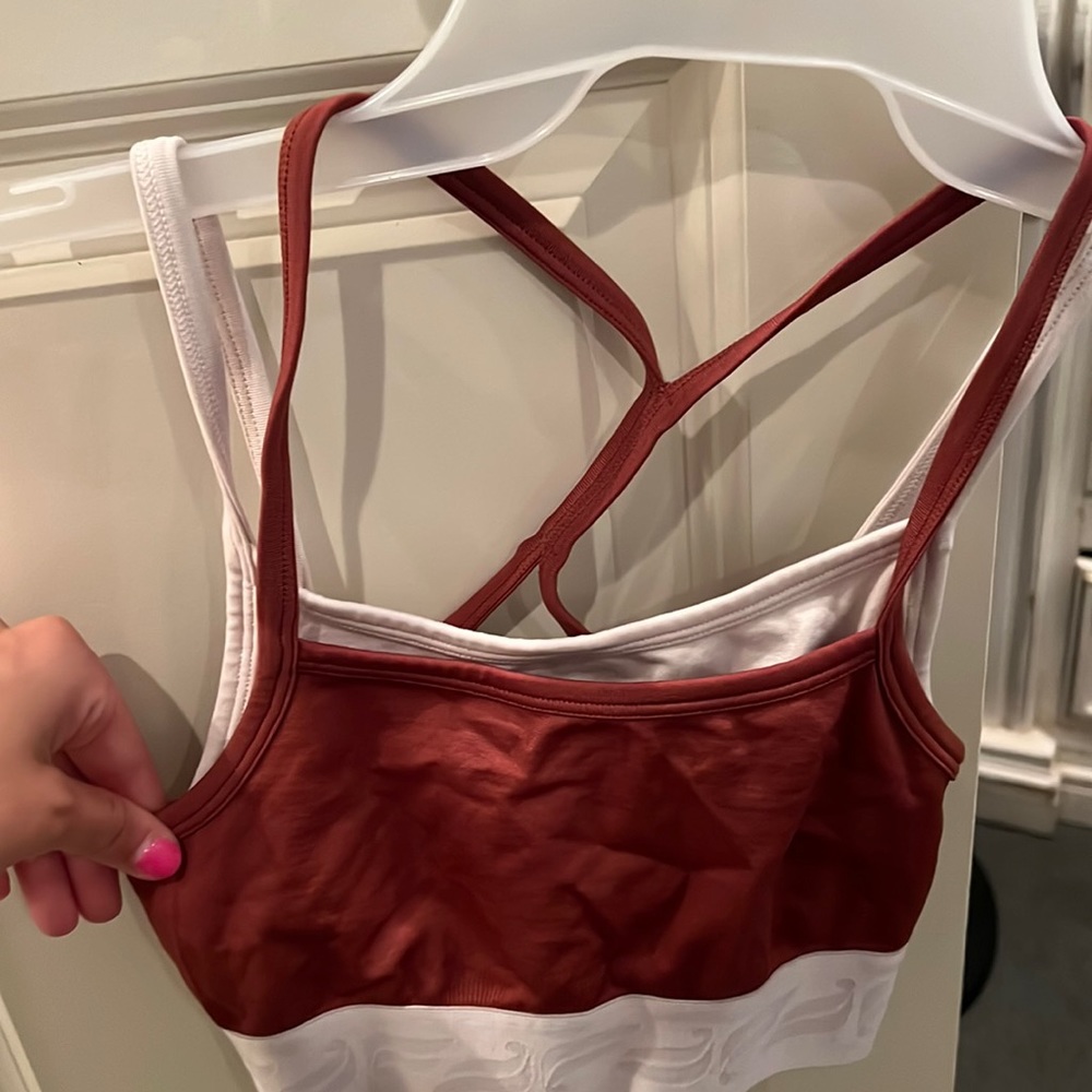 Fabletics sports bra